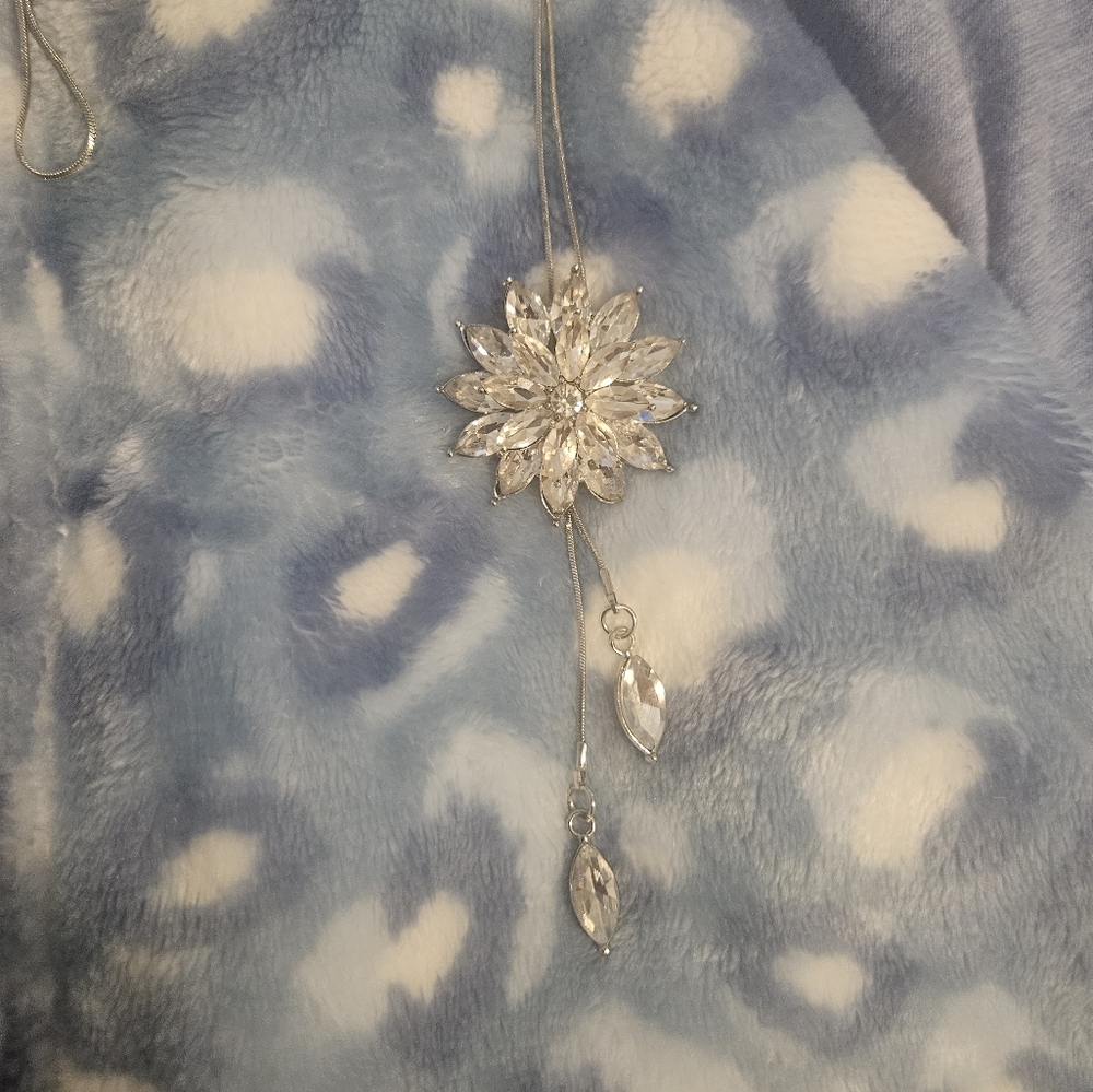 Silver Floral Crystal Necklace